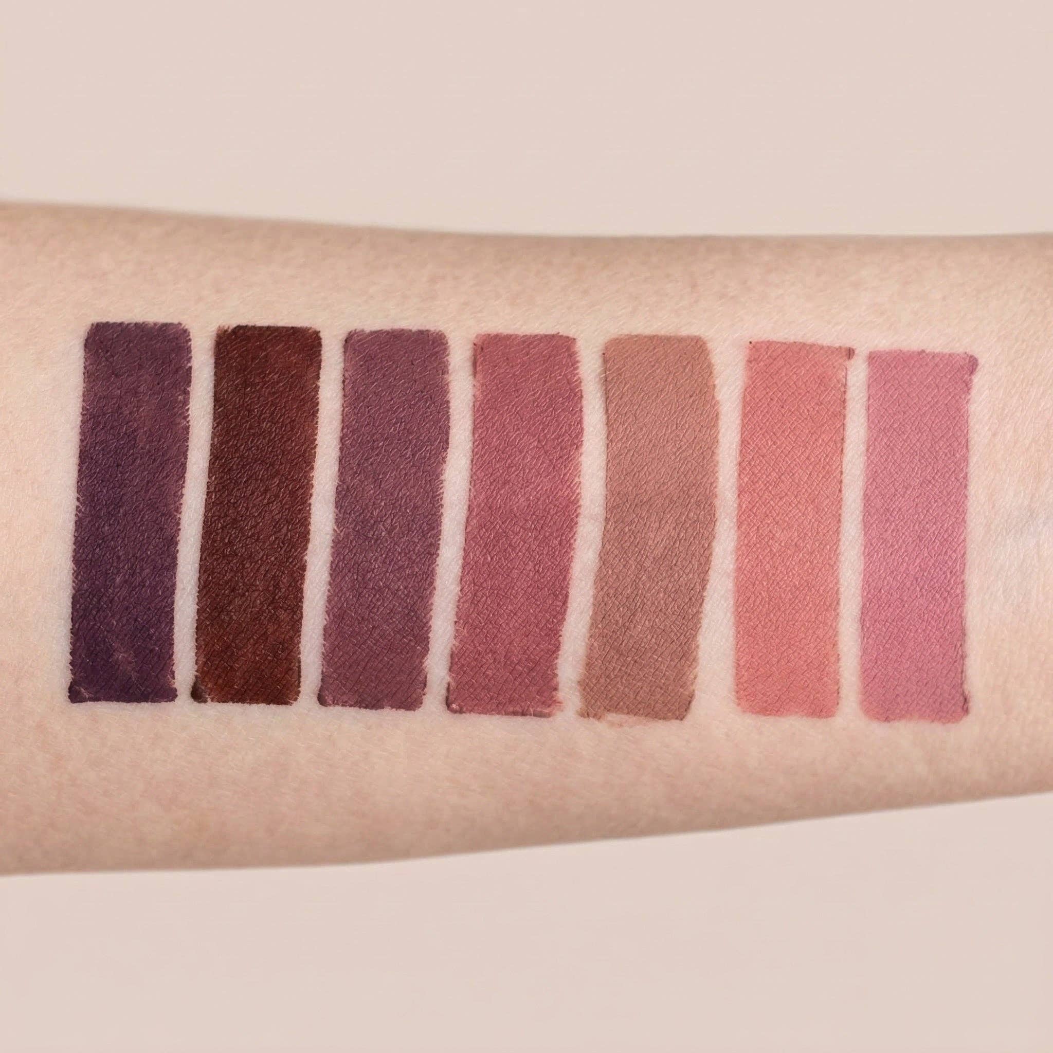 Velvet Lips Matte Lipstick