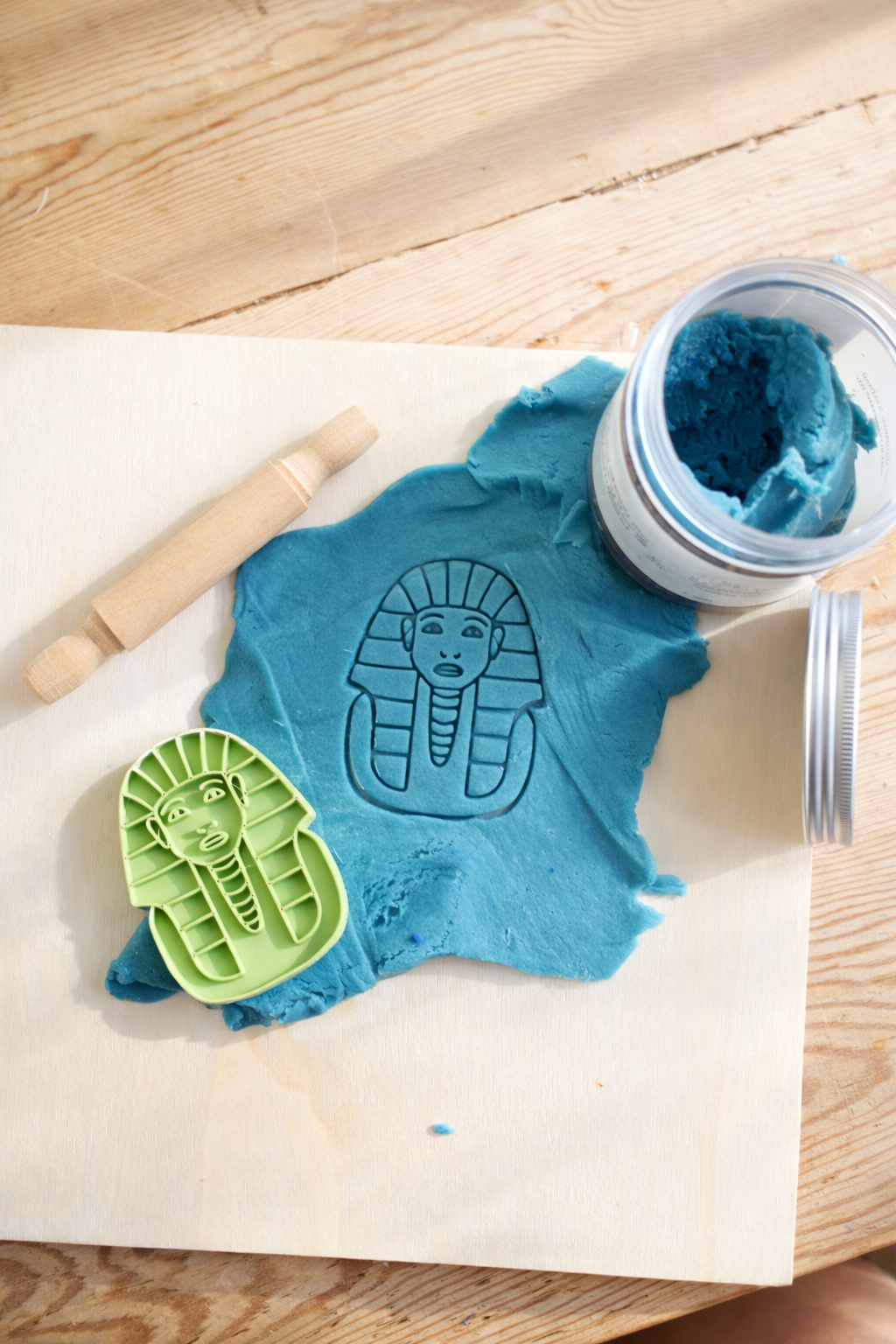 The Ten Plagues Sensory Storybox