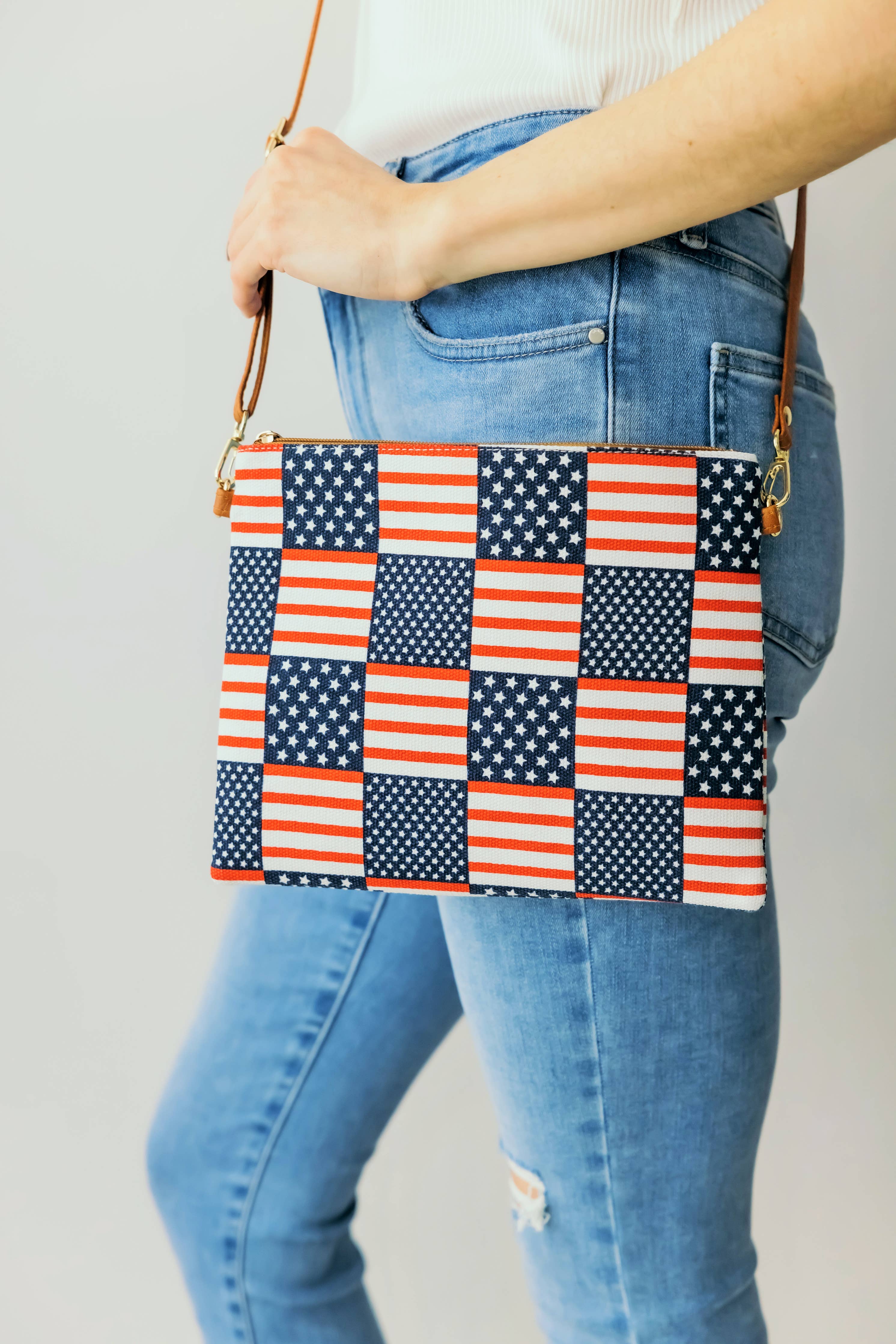 American Flag Print Clutch Crossbody Bag with Wristlet Strap