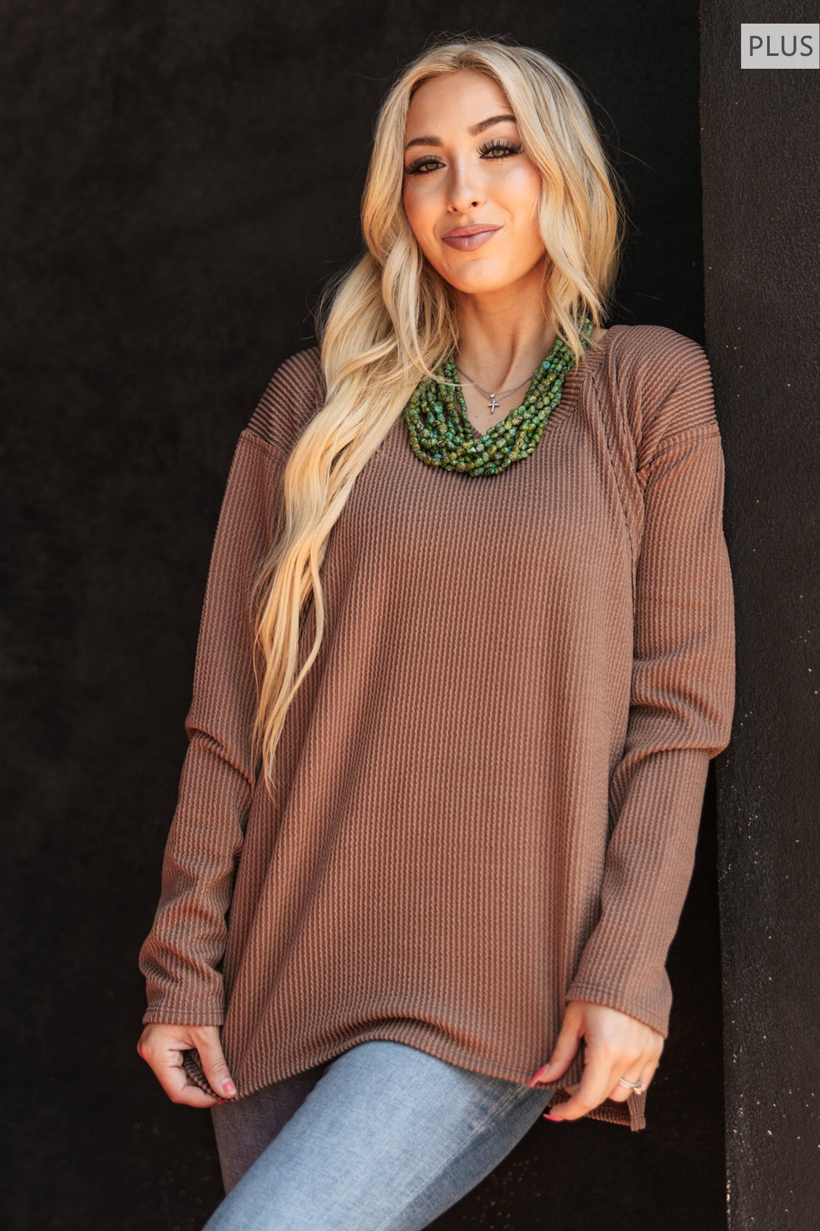 PLUS SIZE Curly Rib V Neck Long Sleeve Top