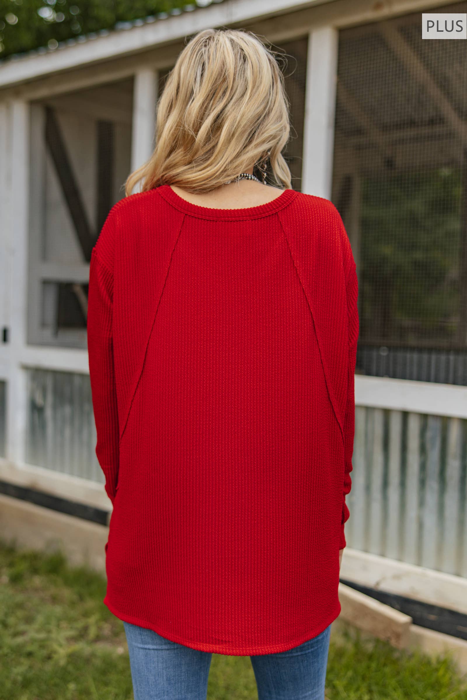 PLUS SIZE Curly Rib V Neck Long Sleeve Top