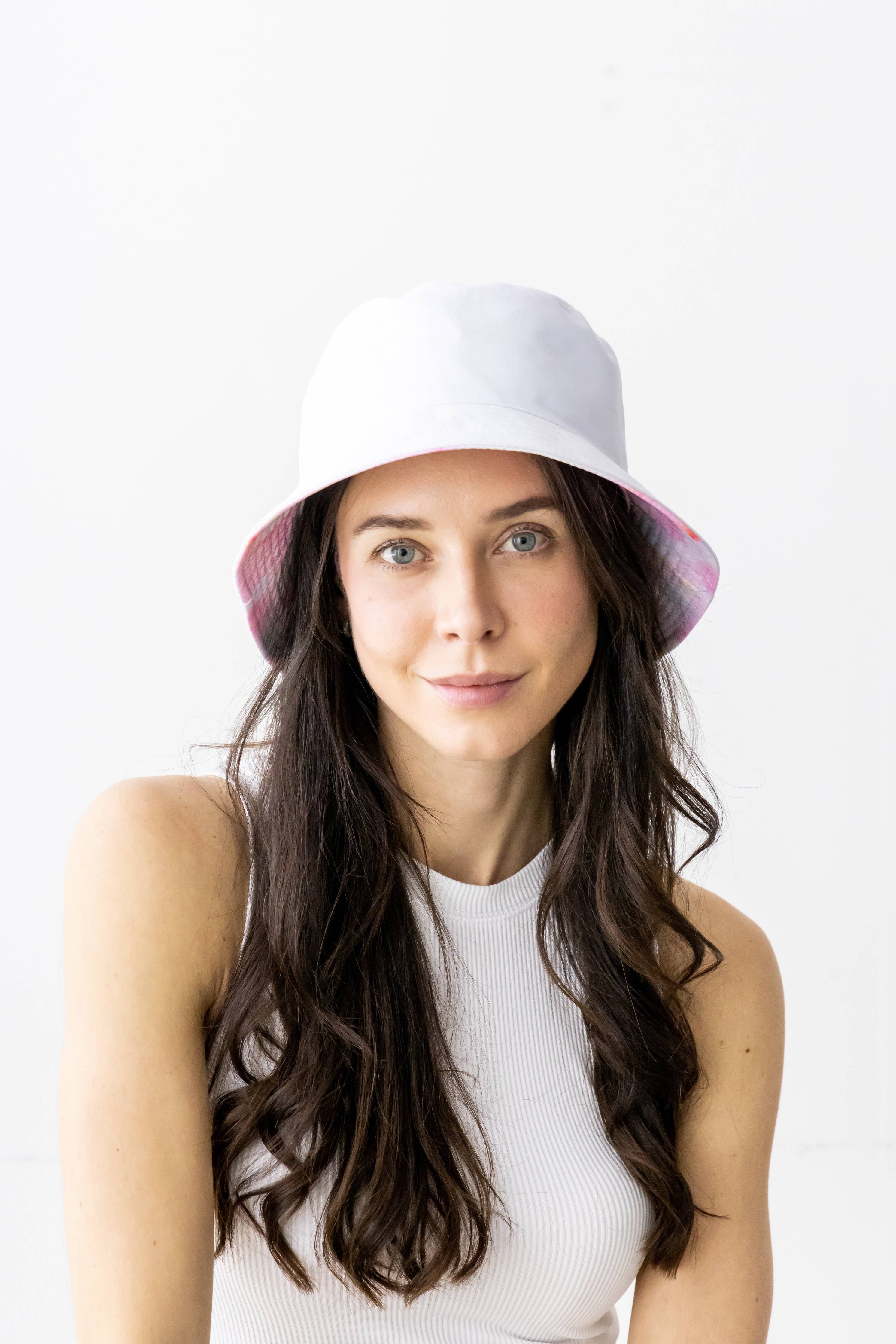 Tie-dye Print / Solid Reversible Bucket Hat