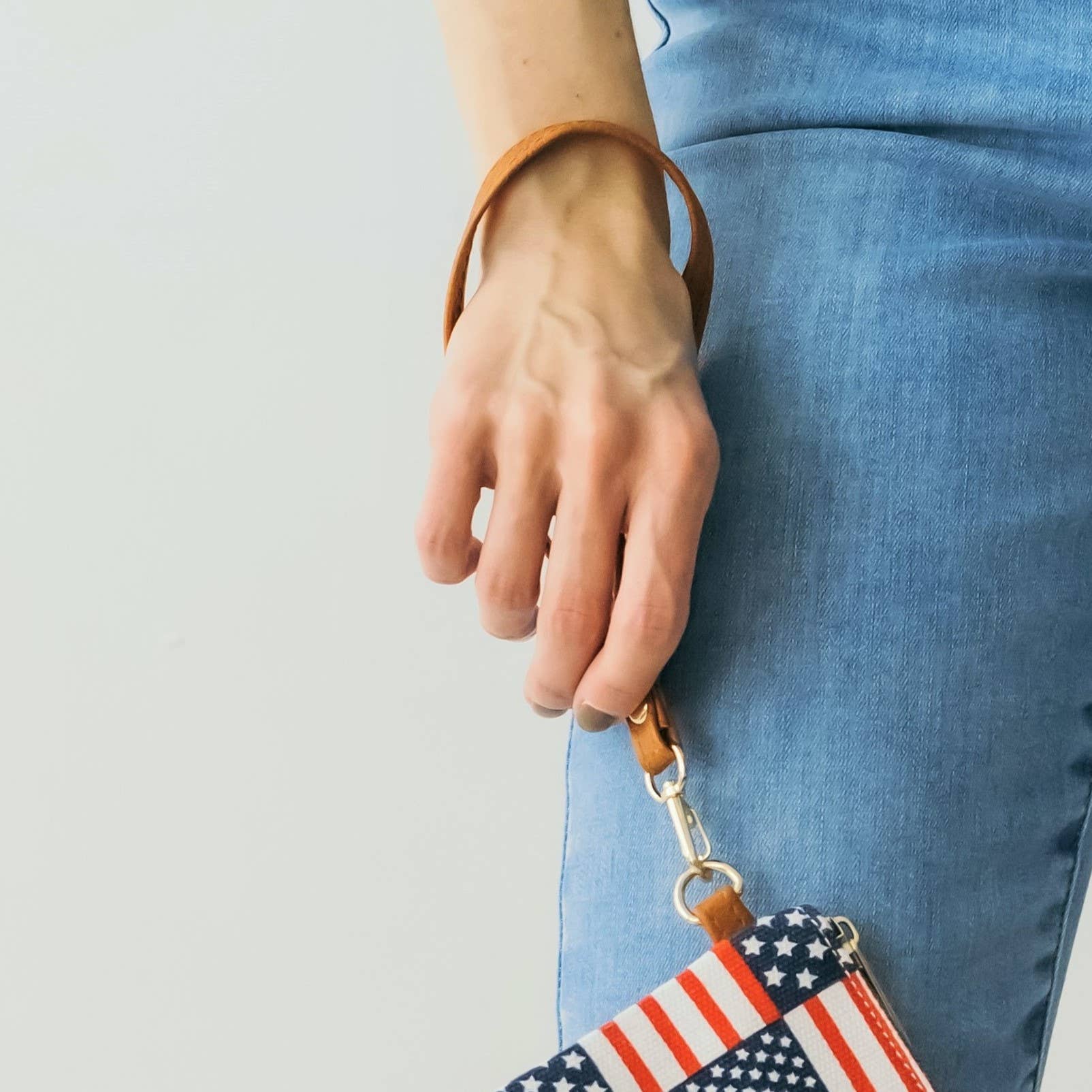 American Flag Print Clutch Crossbody Bag with Wristlet Strap