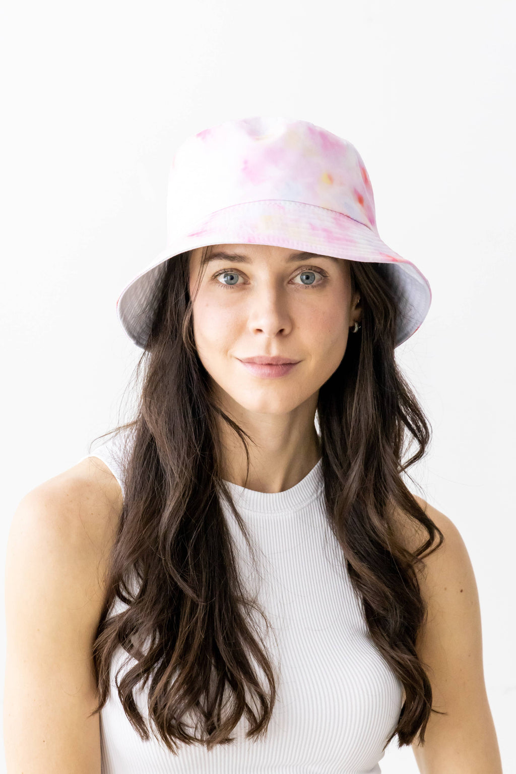 Tie-dye Print / Solid Reversible Bucket Hat