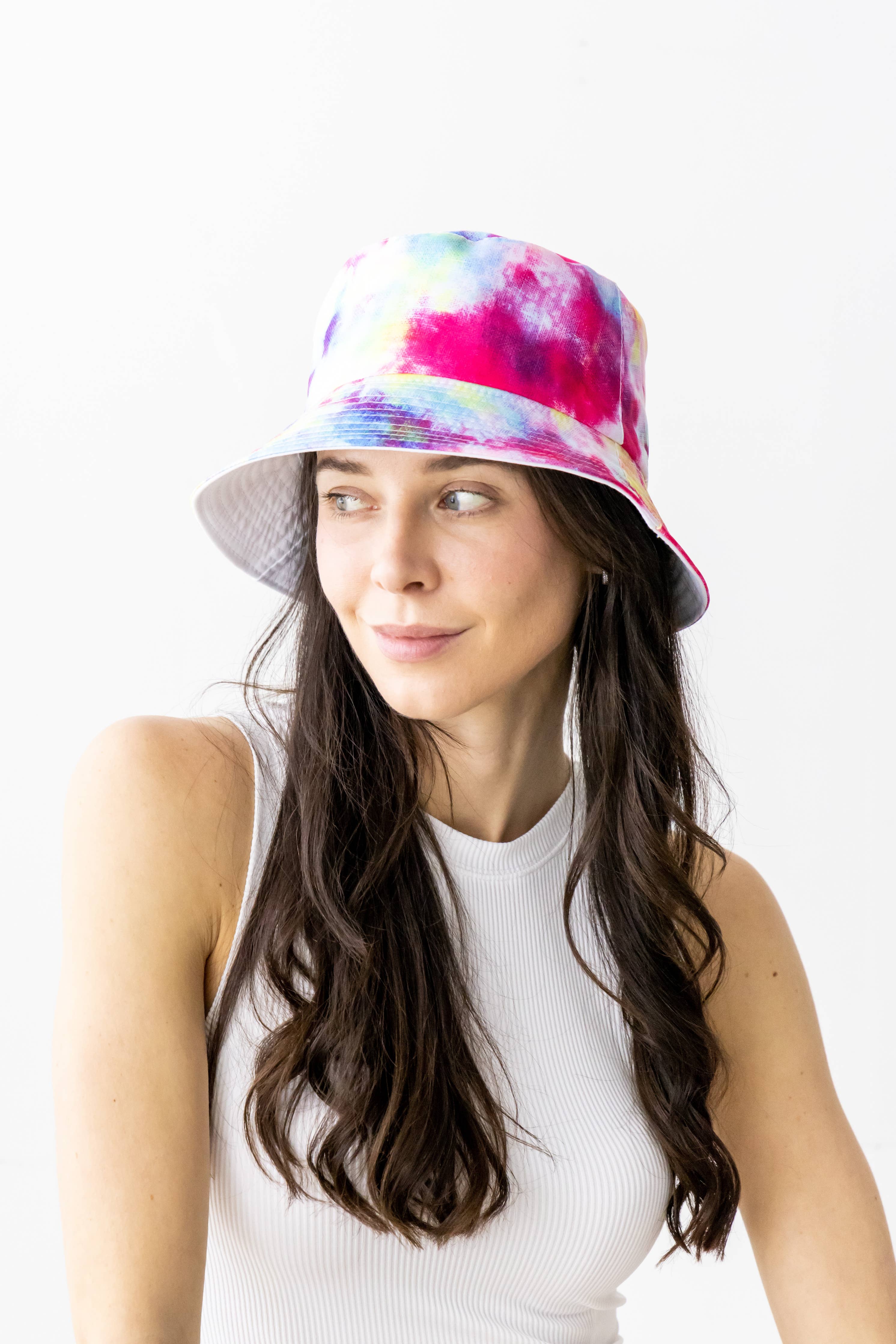 Tie-dye Print / Solid Reversible Bucket Hat