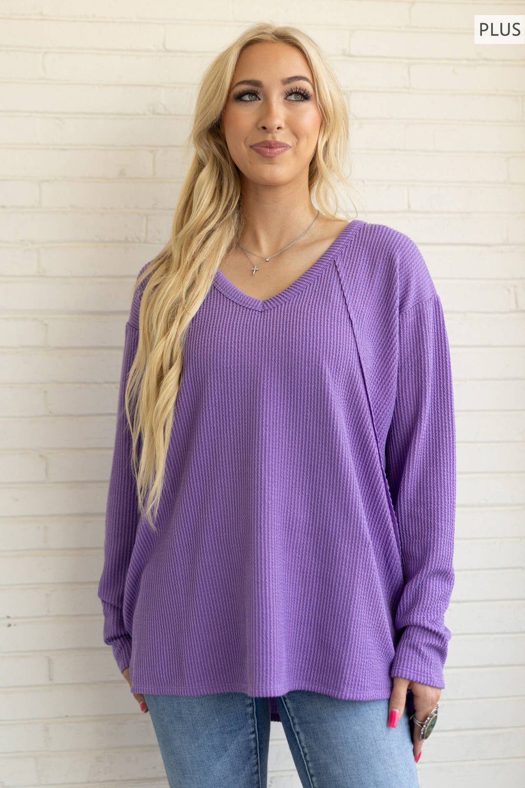 PLUS SIZE Curly Rib V Neck Long Sleeve Top