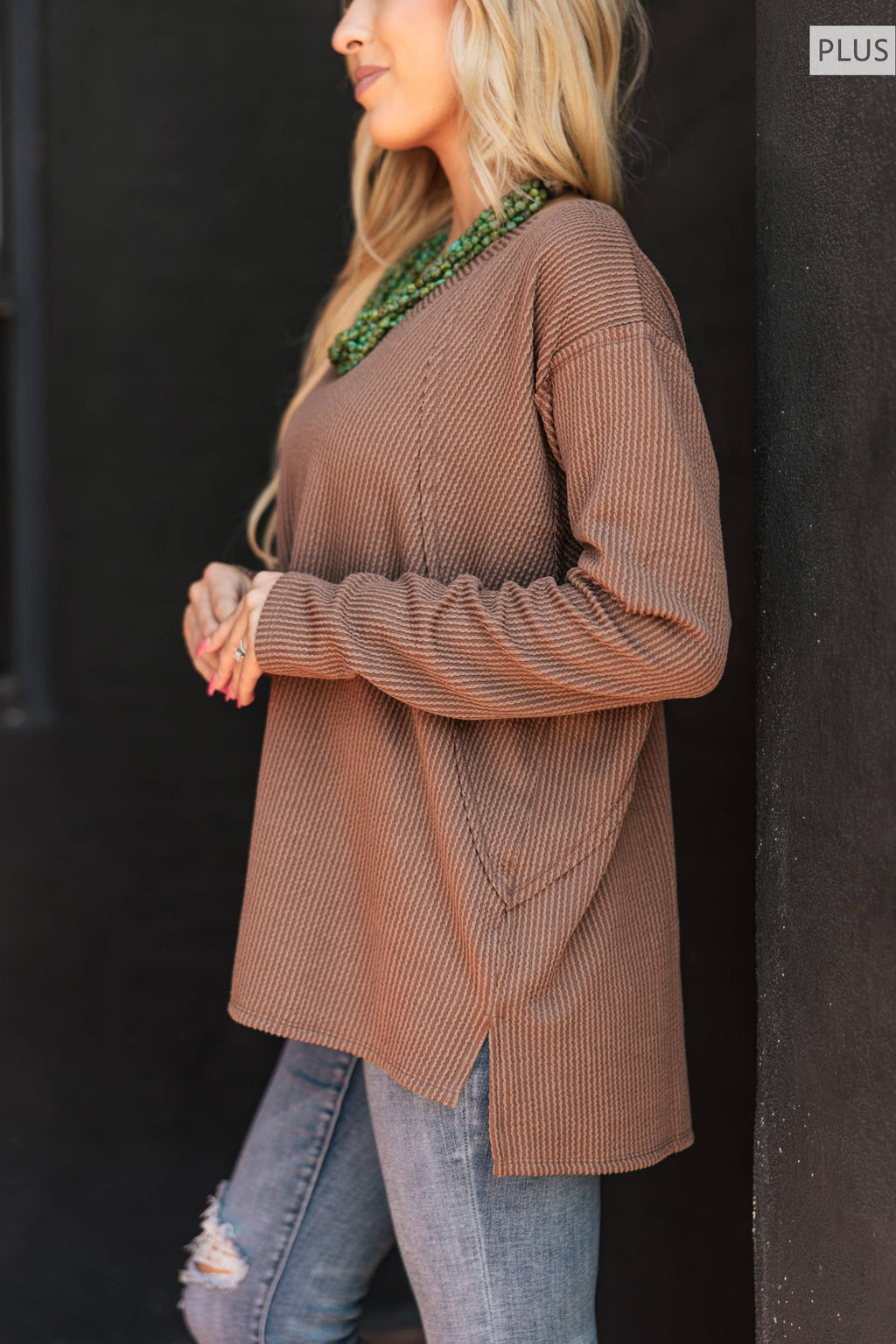 PLUS SIZE Curly Rib V Neck Long Sleeve Top