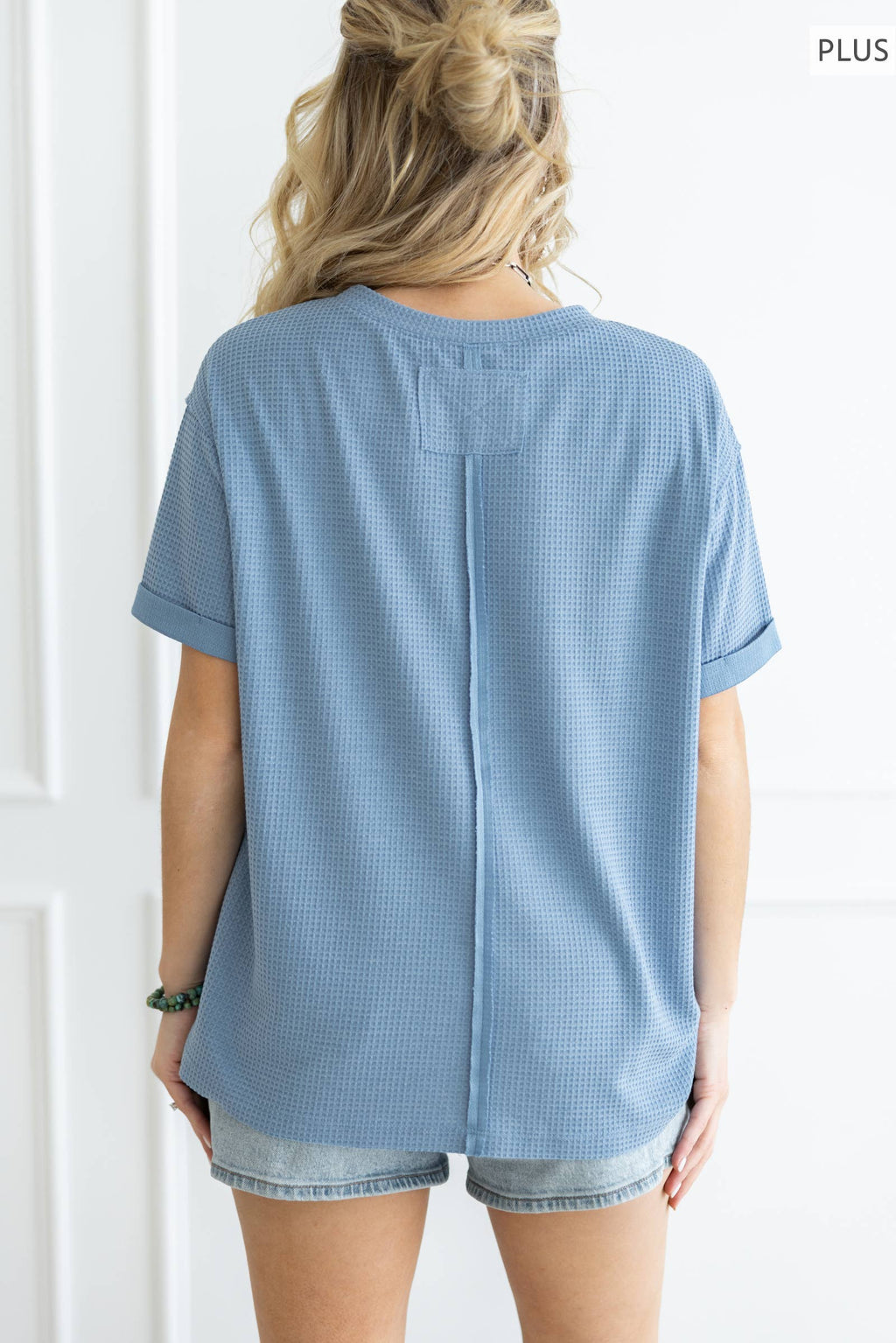 PLUS SIZE Short Sleeve Two-Tone Thermal Top