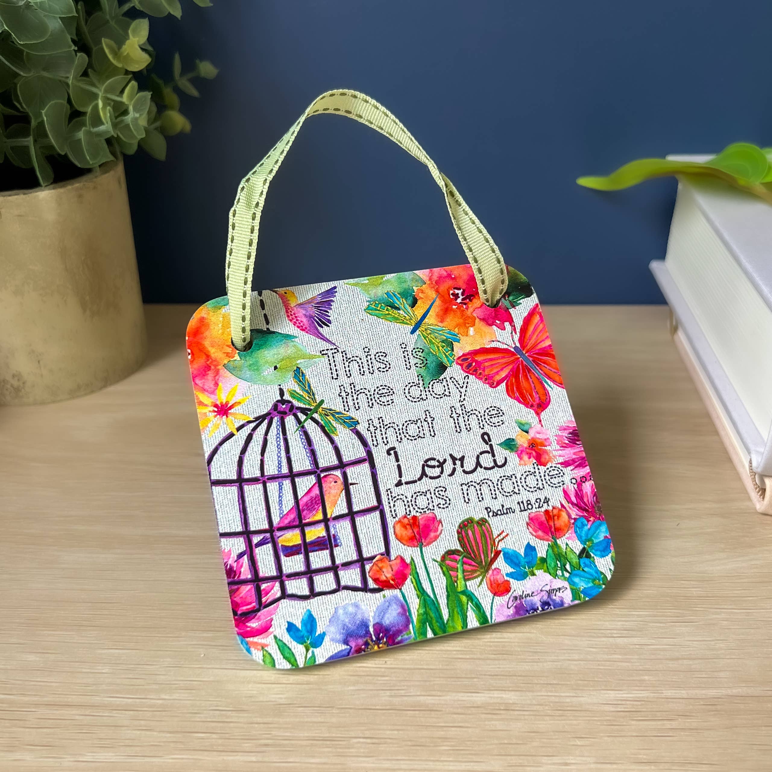 Floral Mini Hanging Plaque
