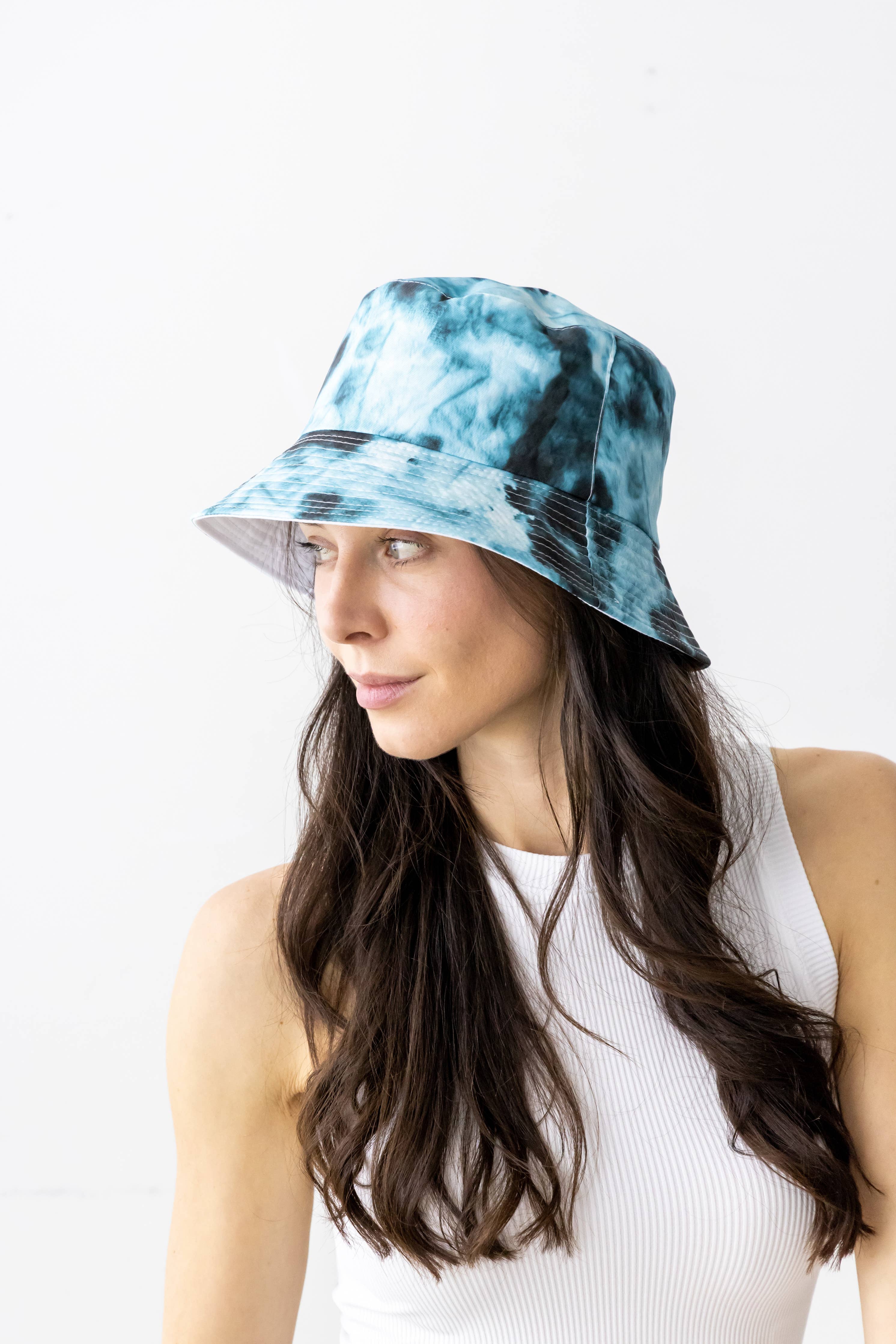 Tie-dye Print / Solid Reversible Bucket Hat