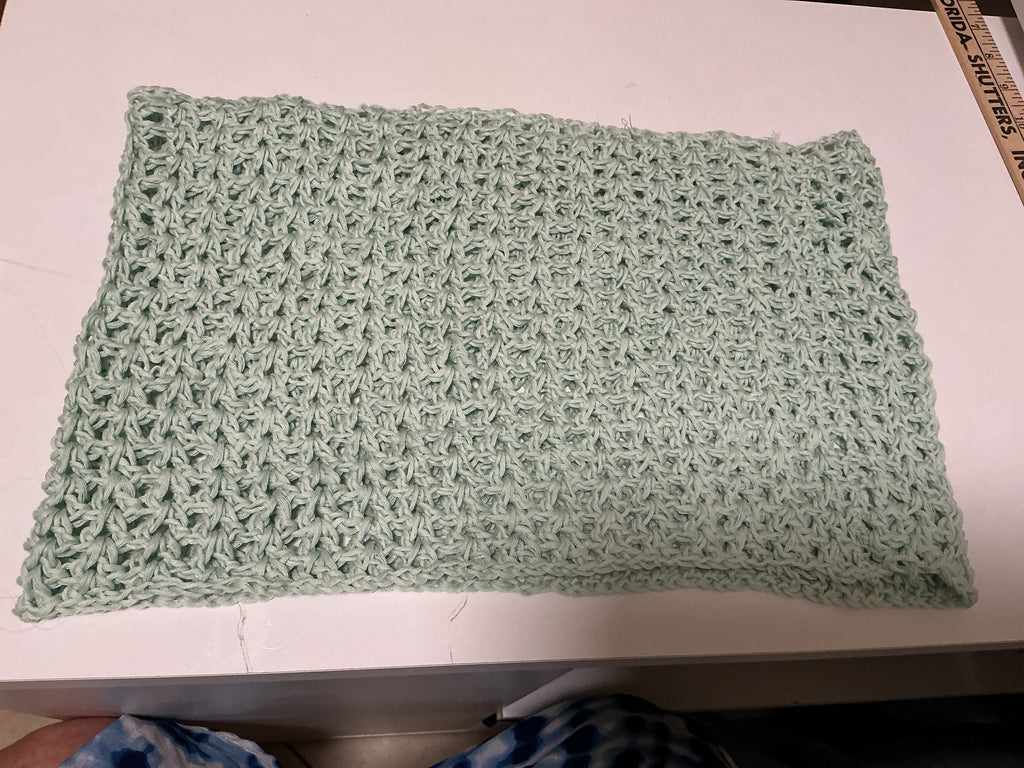 Cowl green