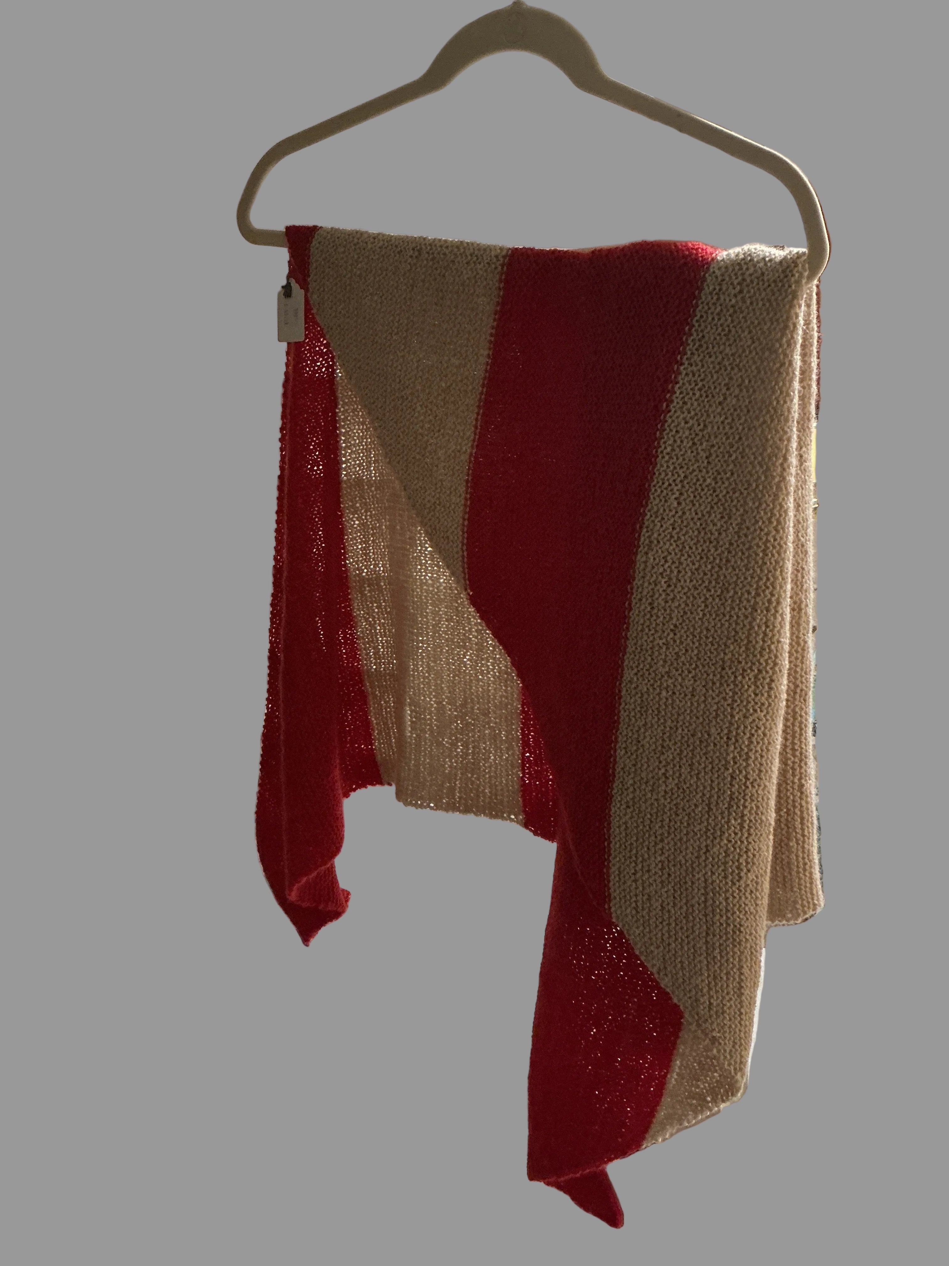 Shawl knit red beige